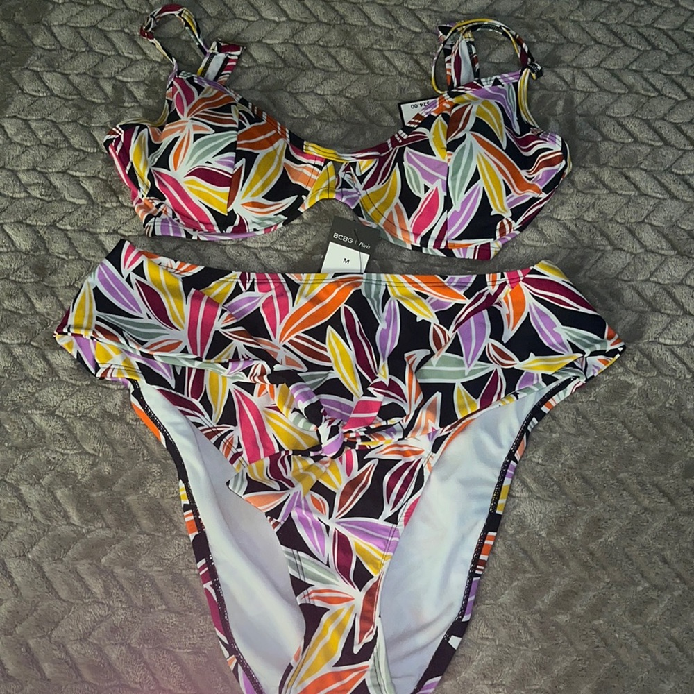 NWT bikini